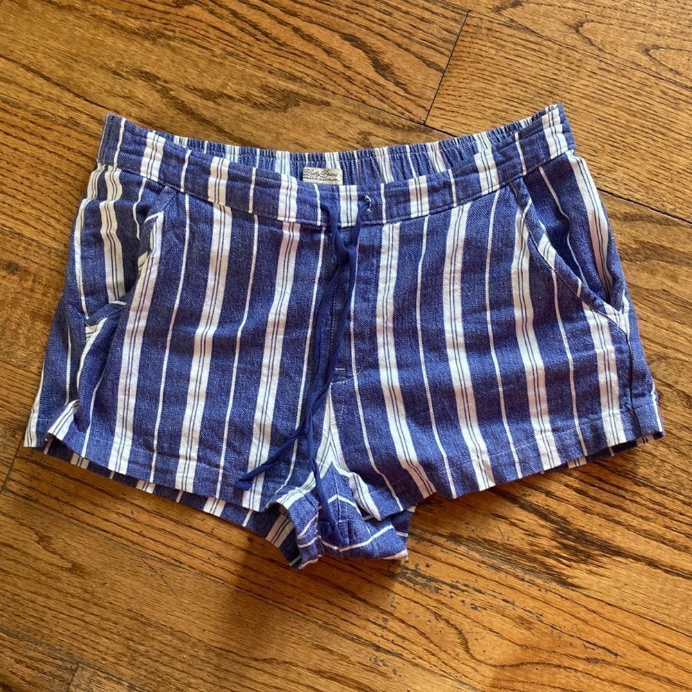 Lucky 🍀 Brand Pull-On Blue/White Striped 100% Cotton Shorts Size S